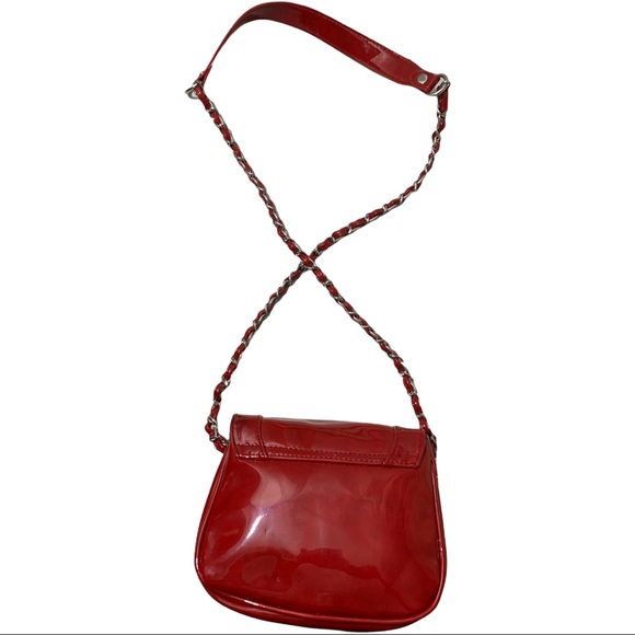 APTO 9Red Patent Leather Shoulder Bag - Picture 3 of 10